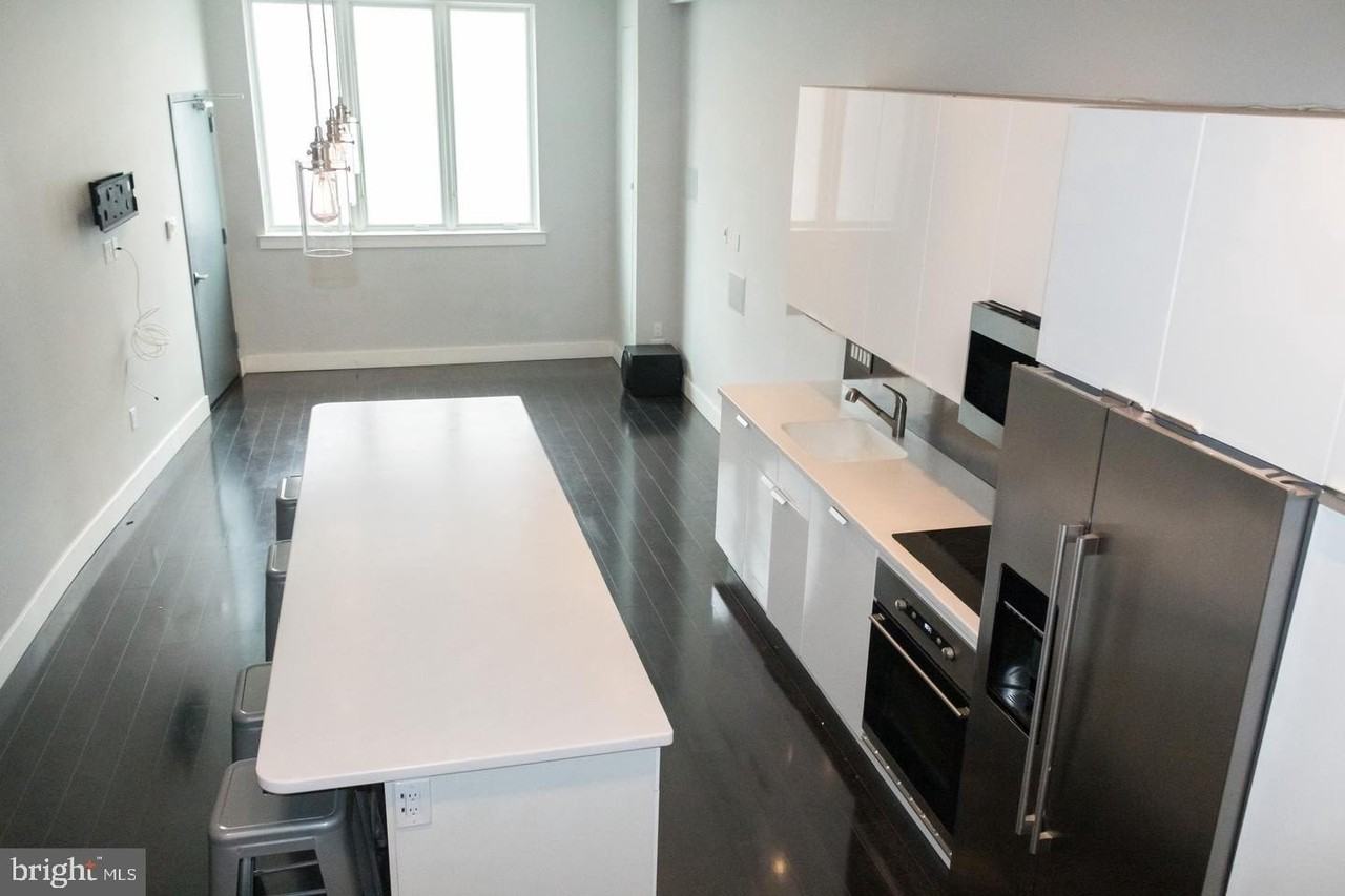 153 Richmond St #1 - Photo 6 of 18