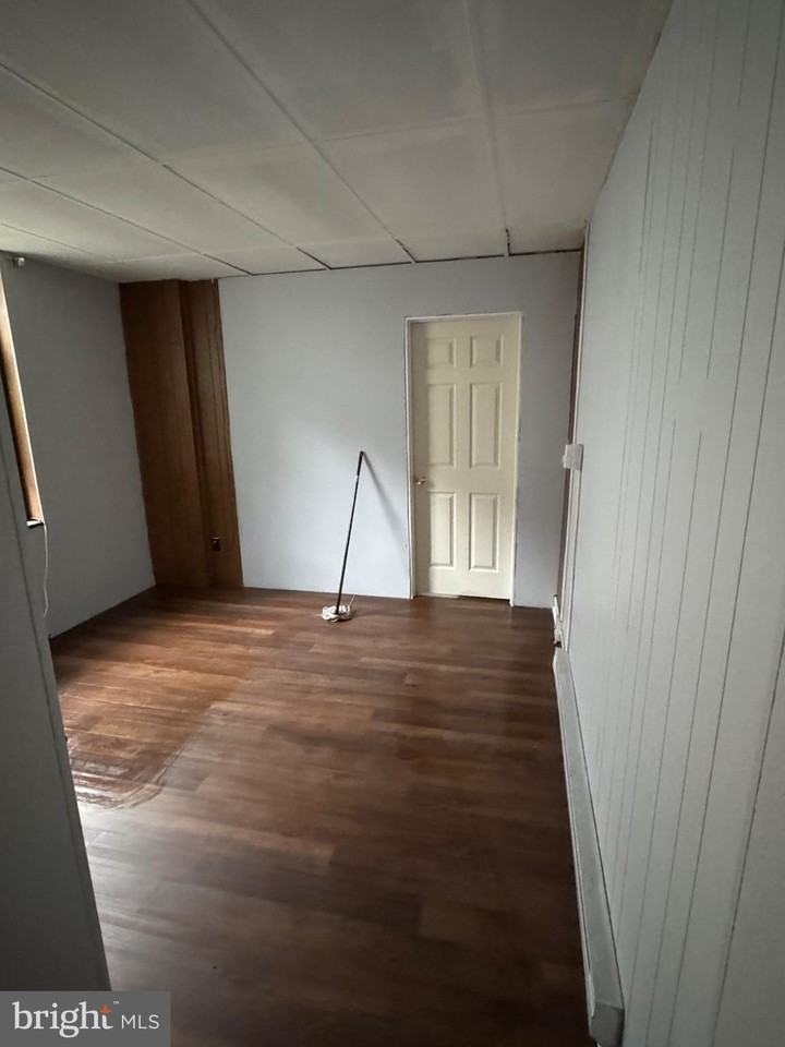 131 Schuylkill Ave #1 - Photo 3 of 12