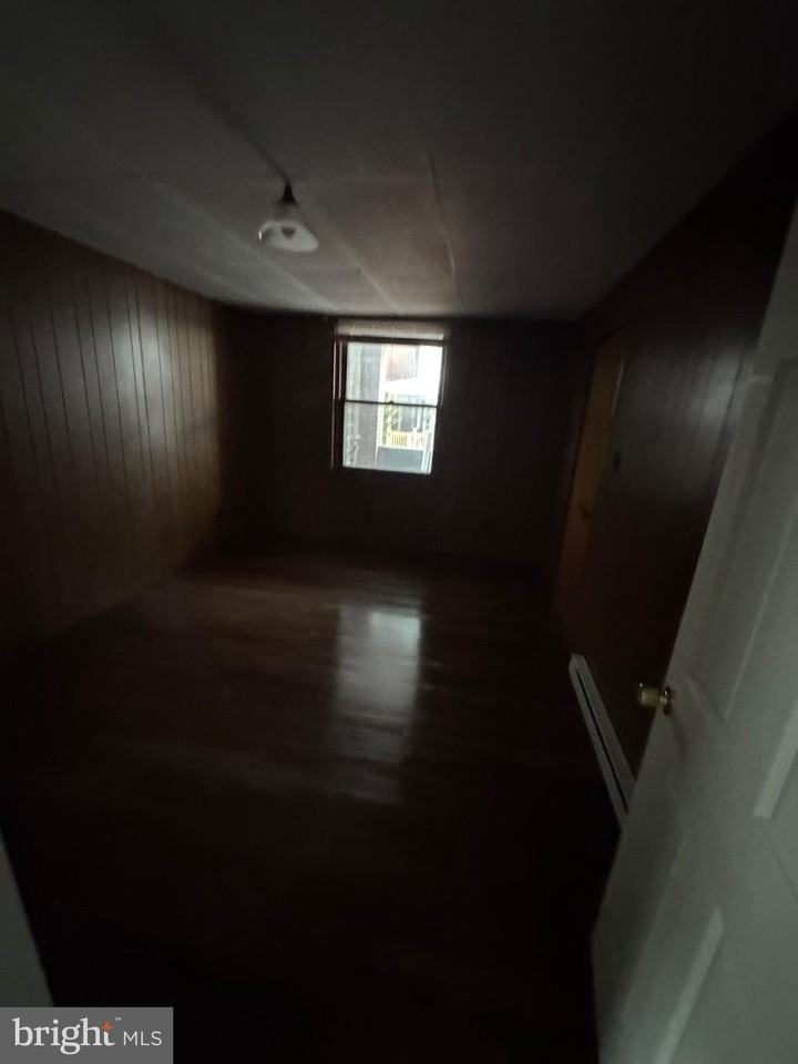 131 Schuylkill Ave #1 - Photo 4 of 12