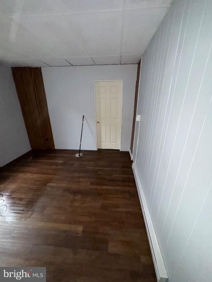 131 Schuylkill Ave #1 - Photo 5 of 12
