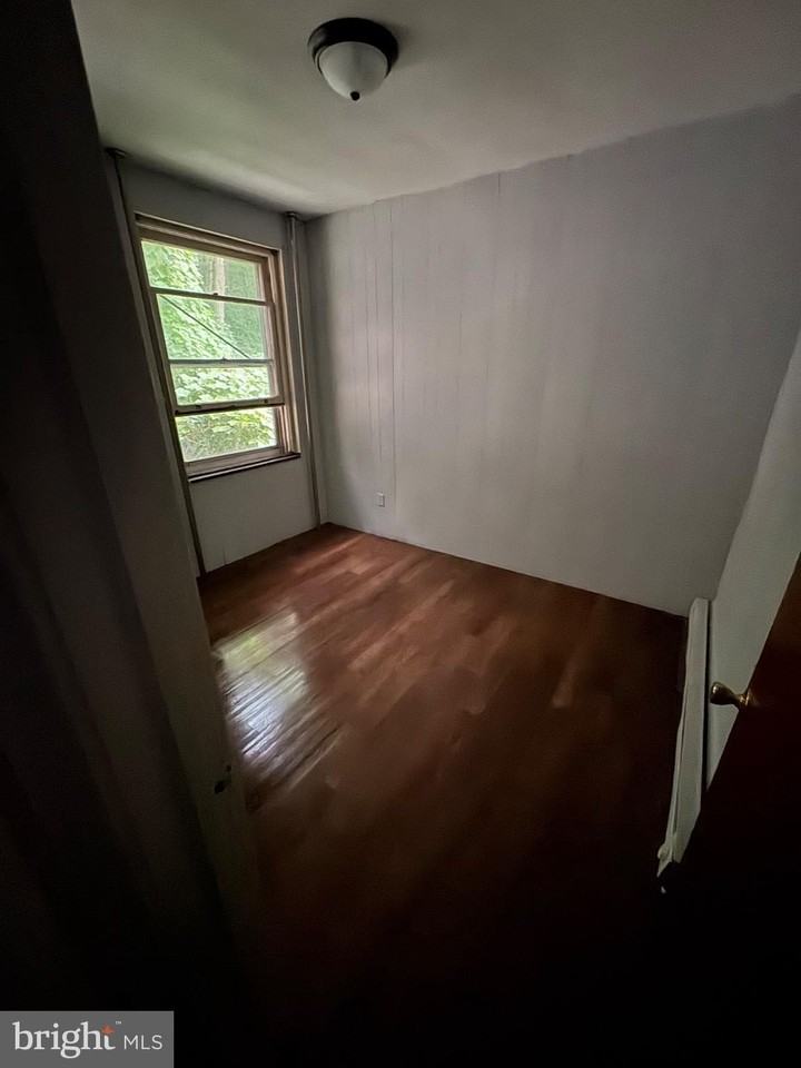 131 Schuylkill Ave #1 - Photo 6 of 12