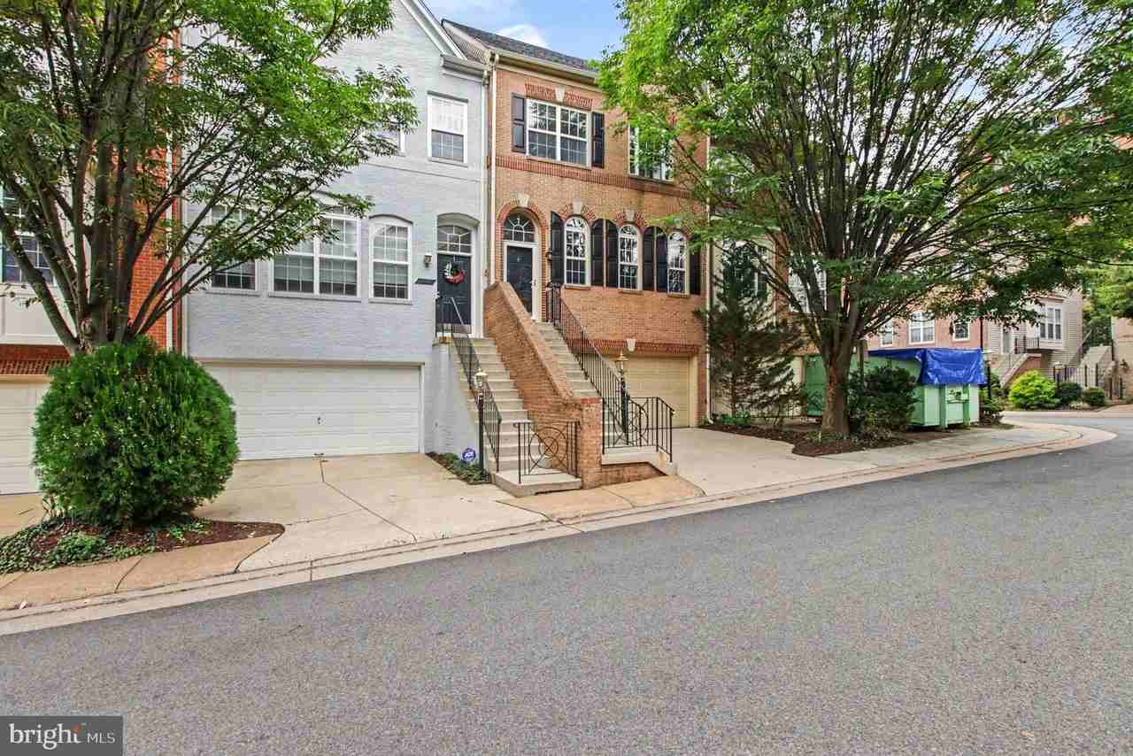 2403 Gorgas Pl - Photo 3 of 27