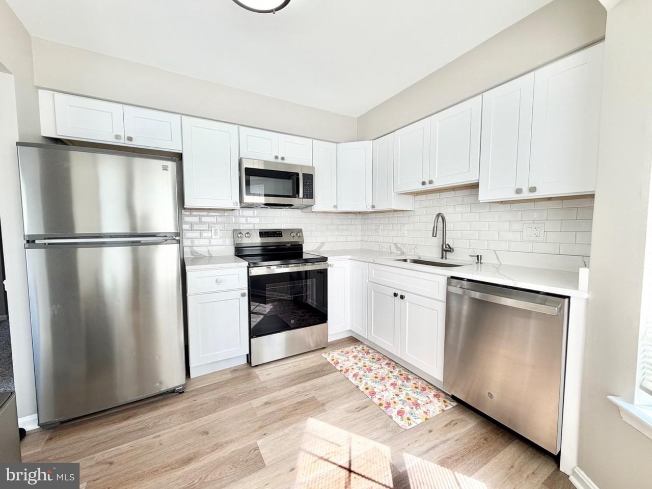 5941 HERITAGE Drive - Photo 4 of 22