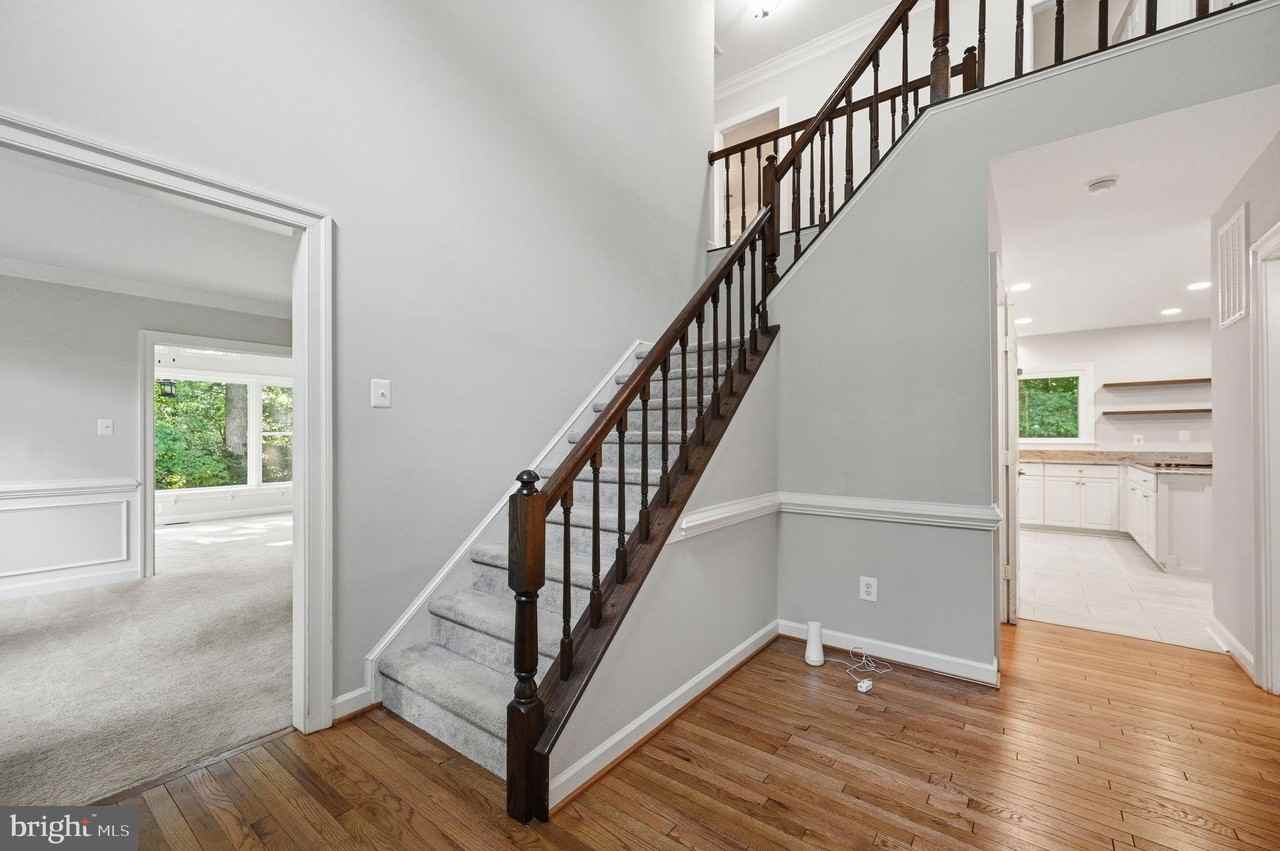 2 English Hills Dr - Photo 7 of 50