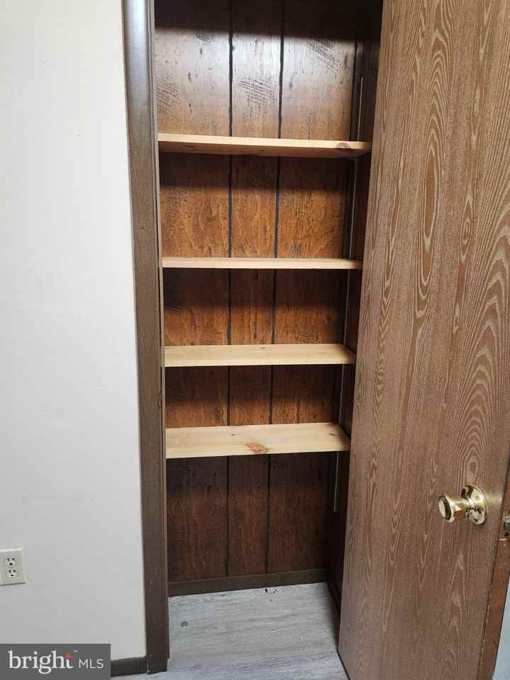 130 Spring St - Photo 3 of 10