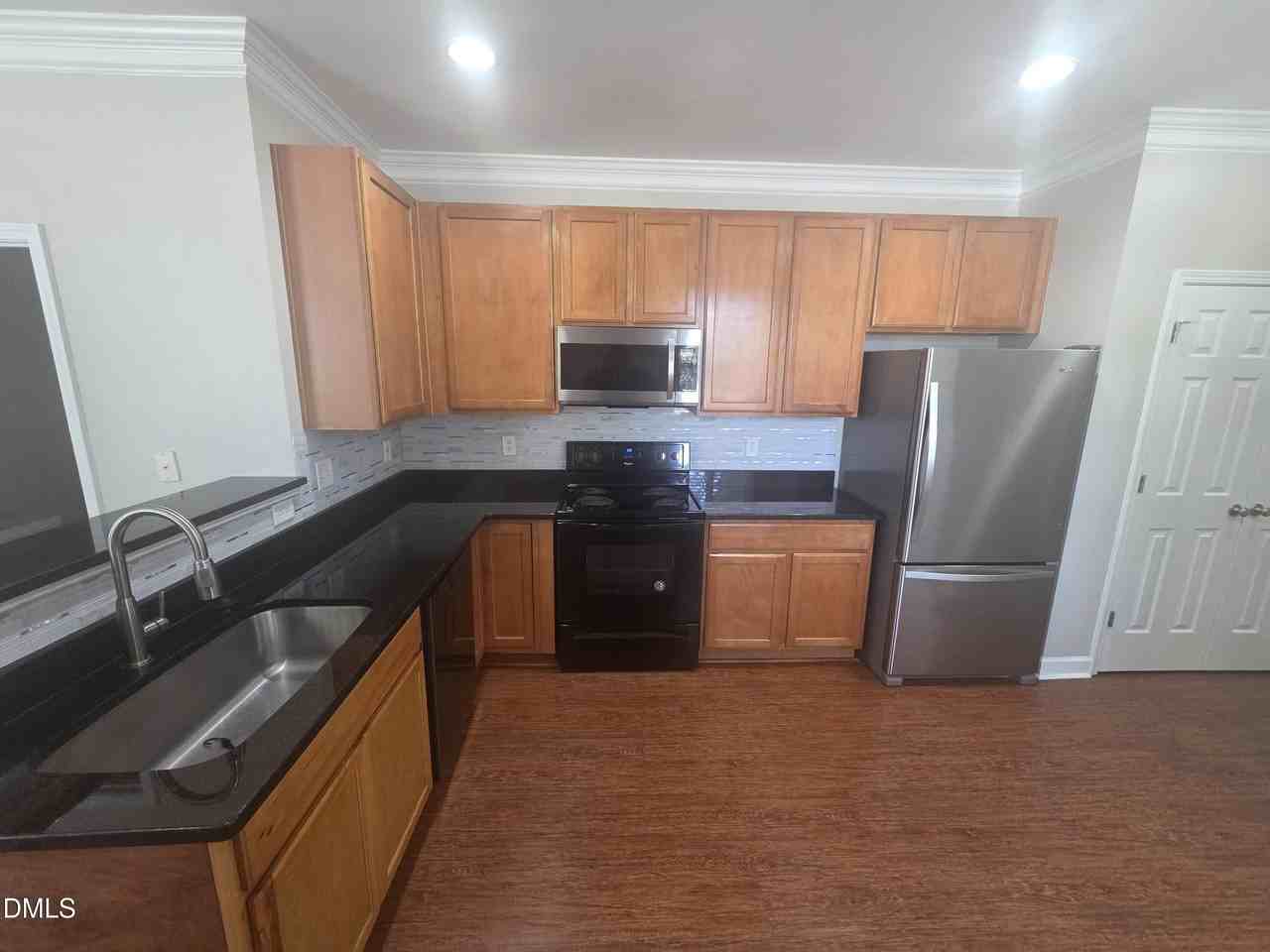 2603 Forest Shadows Ln - Photo 2 of 16