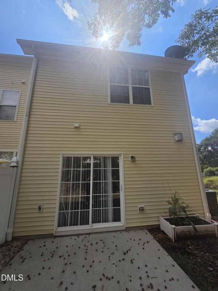 2603 Forest Shadows Ln - Photo 7 of 16