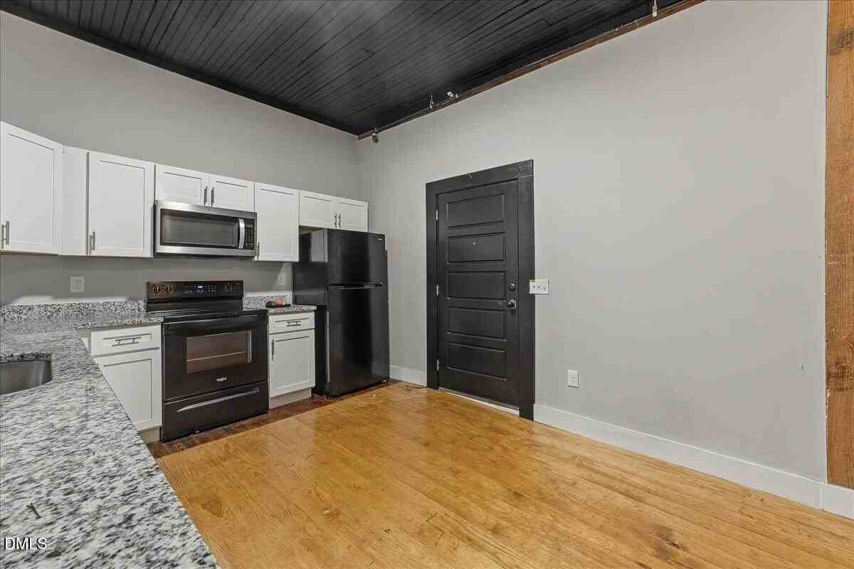 202 S Main St #204 - Photo 6 of 16
