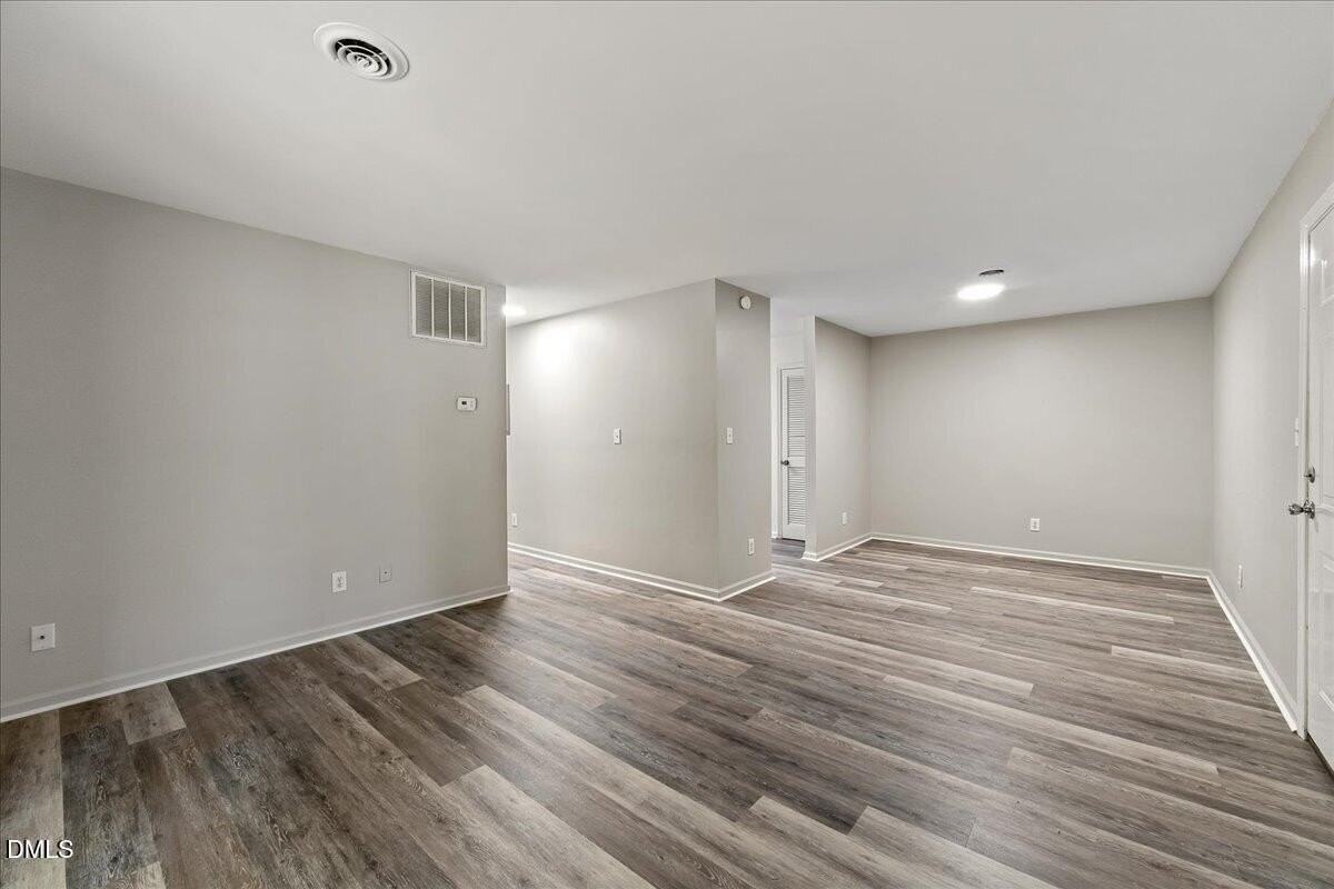 1630 Oxford Rd #H - Photo 2 of 29