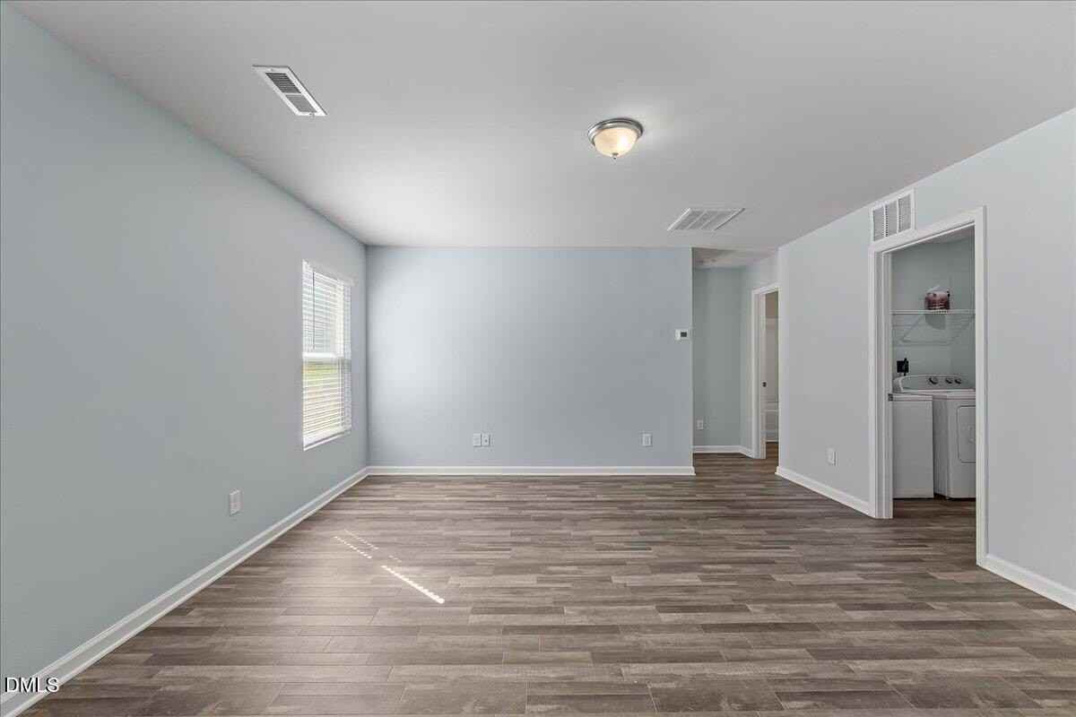 394 E Waycliff Rd - Photo 7 of 48