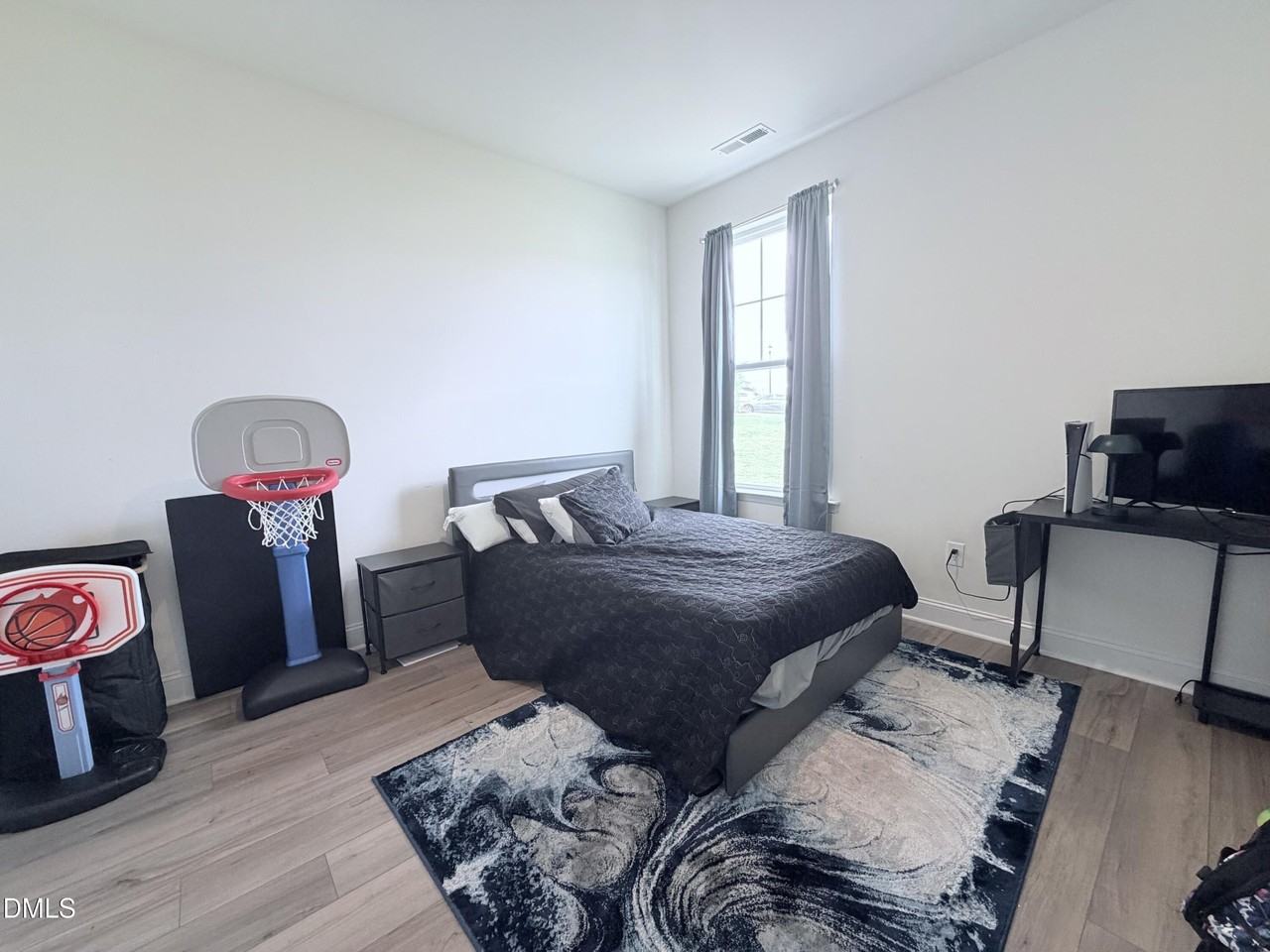 468 Winding Creek Dr - Photo 2 of 16