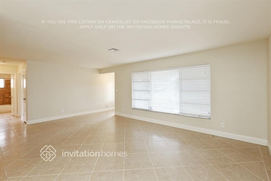 5521 Van Buren St - Photo 3 of 19
