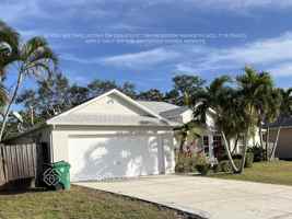featured image of 2057 Se Parrot St
