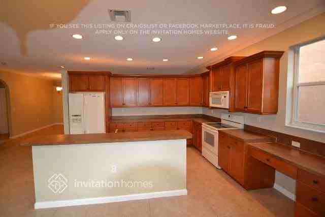 1461 Running Oak Ct - Photo 4 of 8