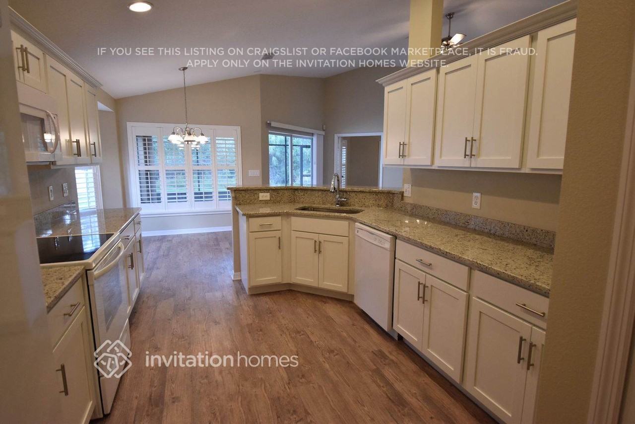 16422 Cedar Run Dr - Photo 5 of 12