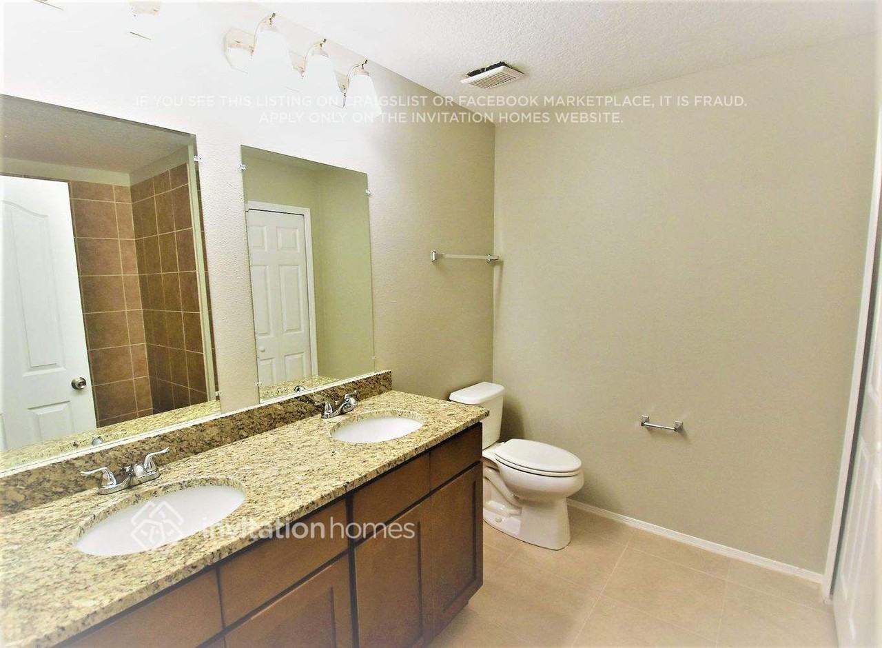 2306 Plantation Oak Dr - Photo 6 of 8