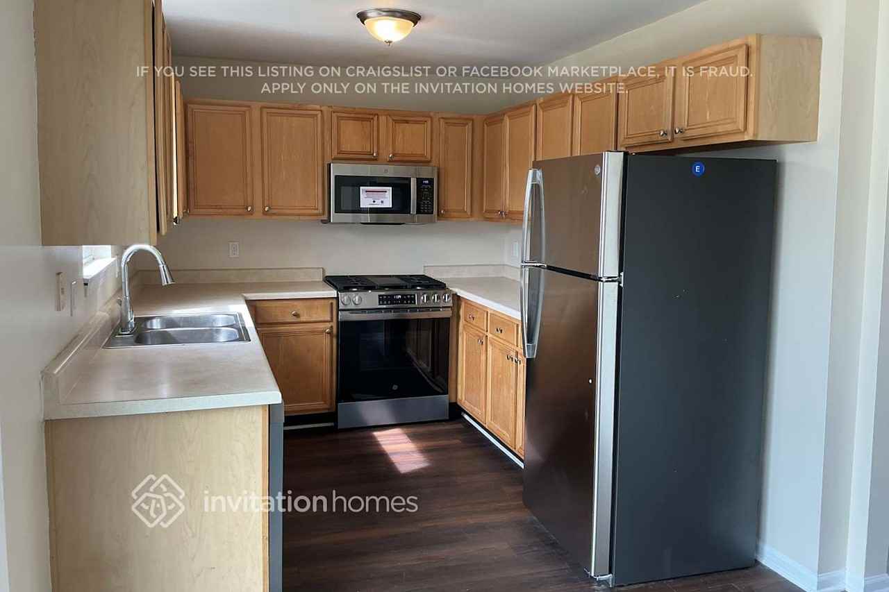 1743 Walnut Park Ln - Photo 6 of 14