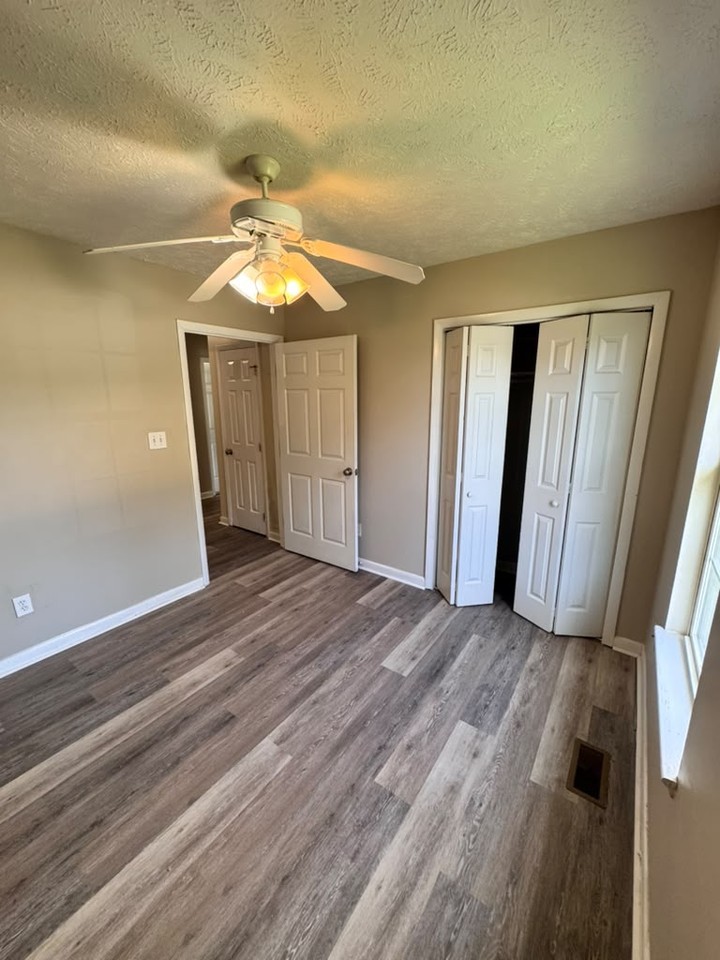 808 Old Wilmington Rd #1 - Photo 6 of 16