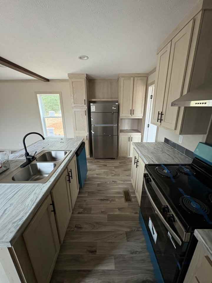 202 Addison St #1 - Photo 3 of 14