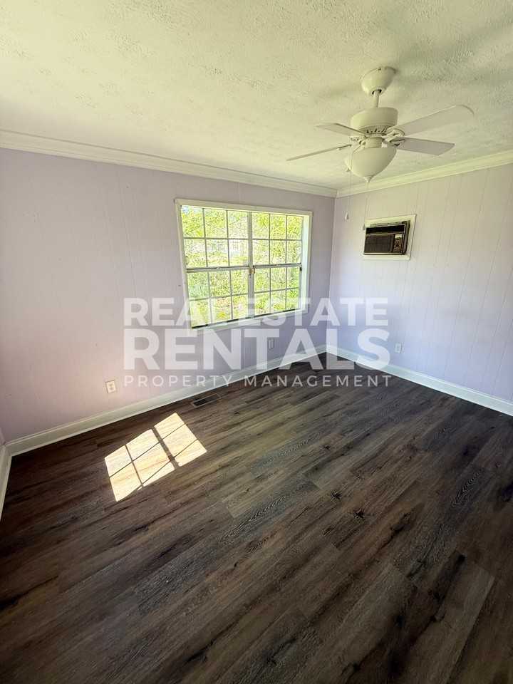 3707 Michael Ann Ave #309 - Photo 7 of 9