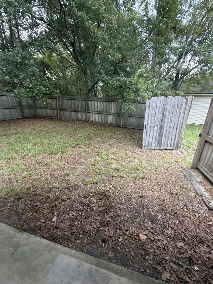 2530 Blackstone Ct #1 - Photo 3 of 4