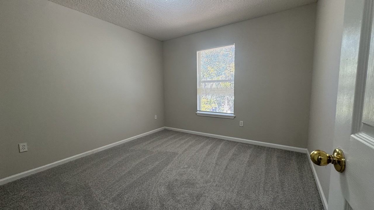 5260 Collins Road1504 #1 - Photo 3 of 15