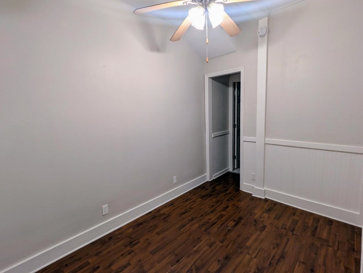 820 W Georgia St #1 - Photo 3 of 10