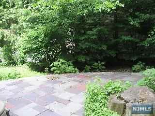 395 Allaire Ave - Photo 2 of 7