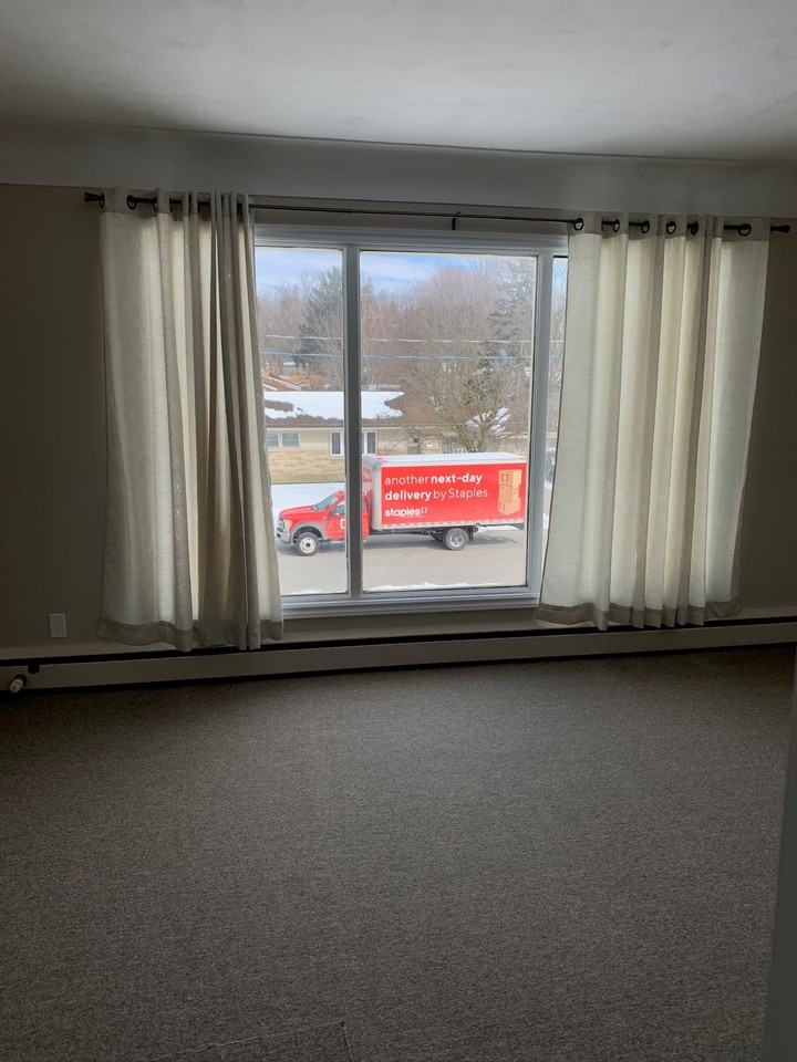5 Meyer Dr - Photo 2 of 18