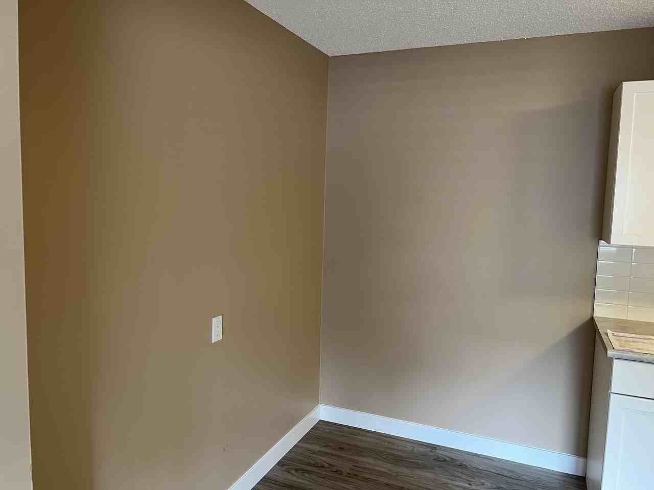 14120 8-14120 80 St Nw - Photo 7 of 12