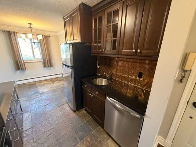 10610 301-10610 79 Ave Nw - Photo 4 of 21