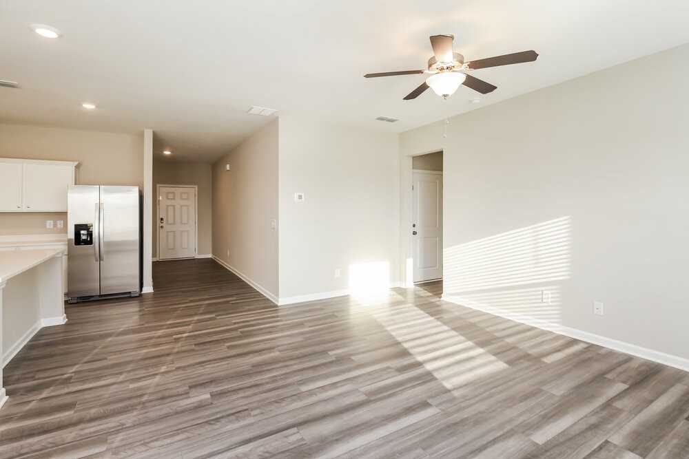 26 Streamview - Photo 4 of 17