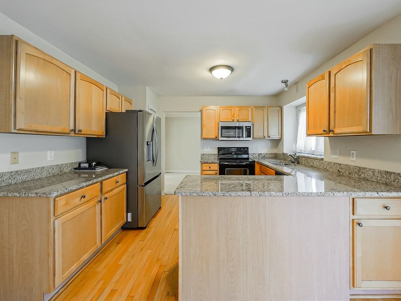 3140 Mulberry Ct - Photo 3 of 50