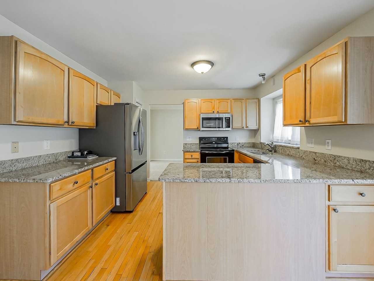 3140 Mulberry Ct - Photo 5 of 50