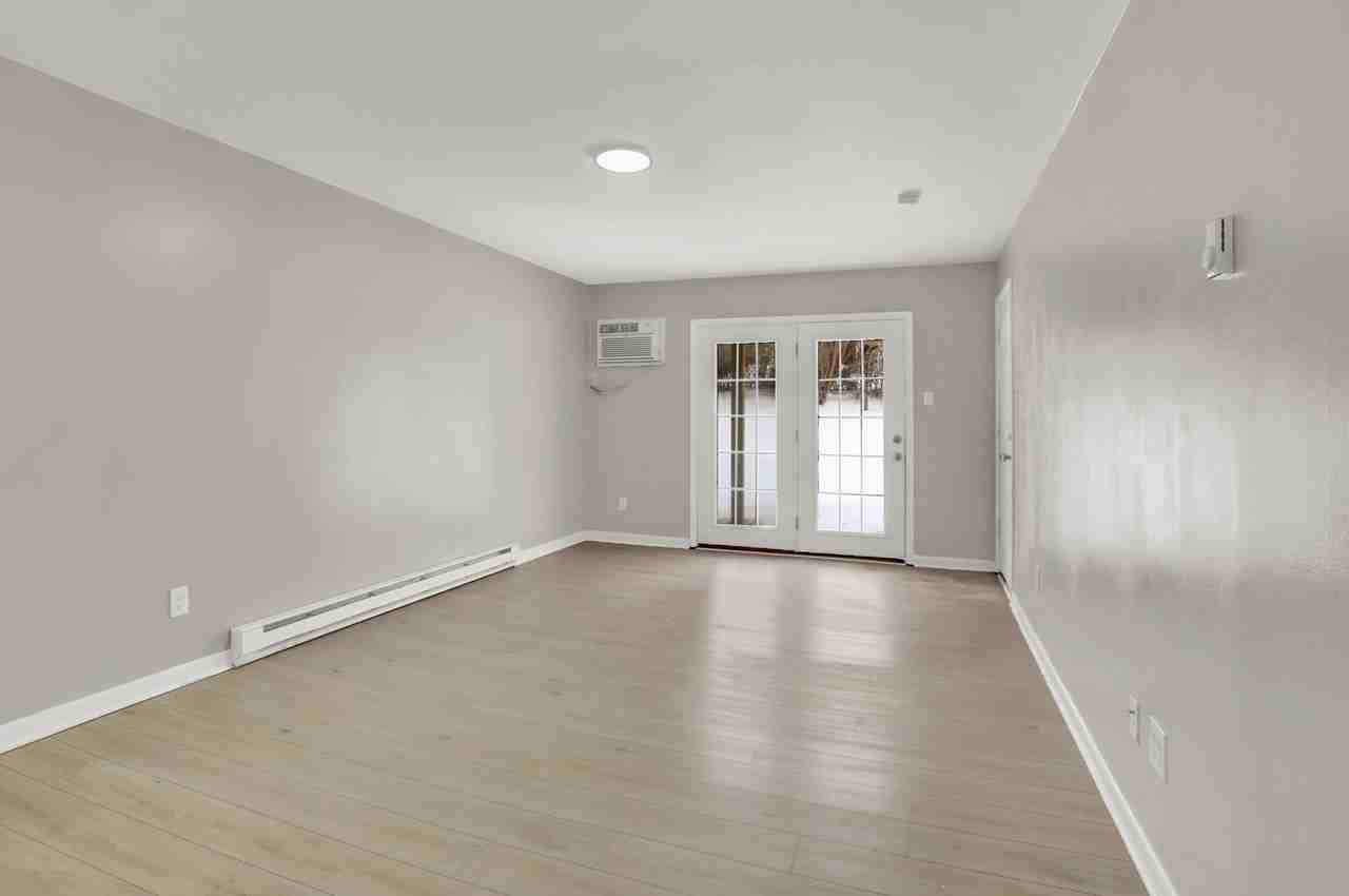 503-526 503-526 Austin Street - 519 B - Photo 5 of 26