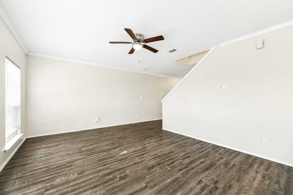 4323 Gentle Grove Dr - Photo 6 of 17