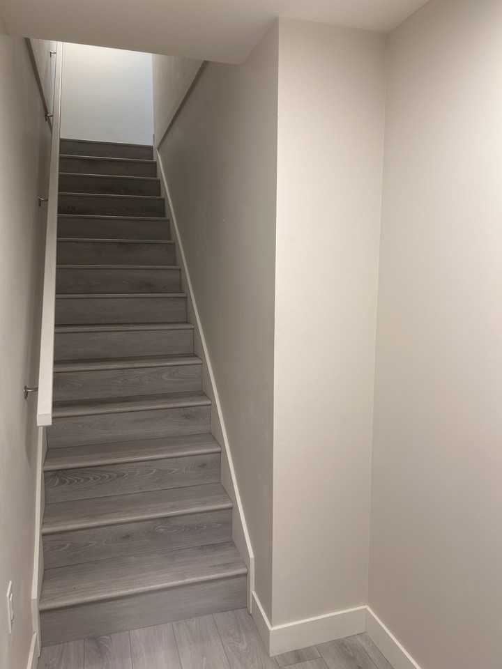 312 Nanaimo Street - Photo 3 of 22