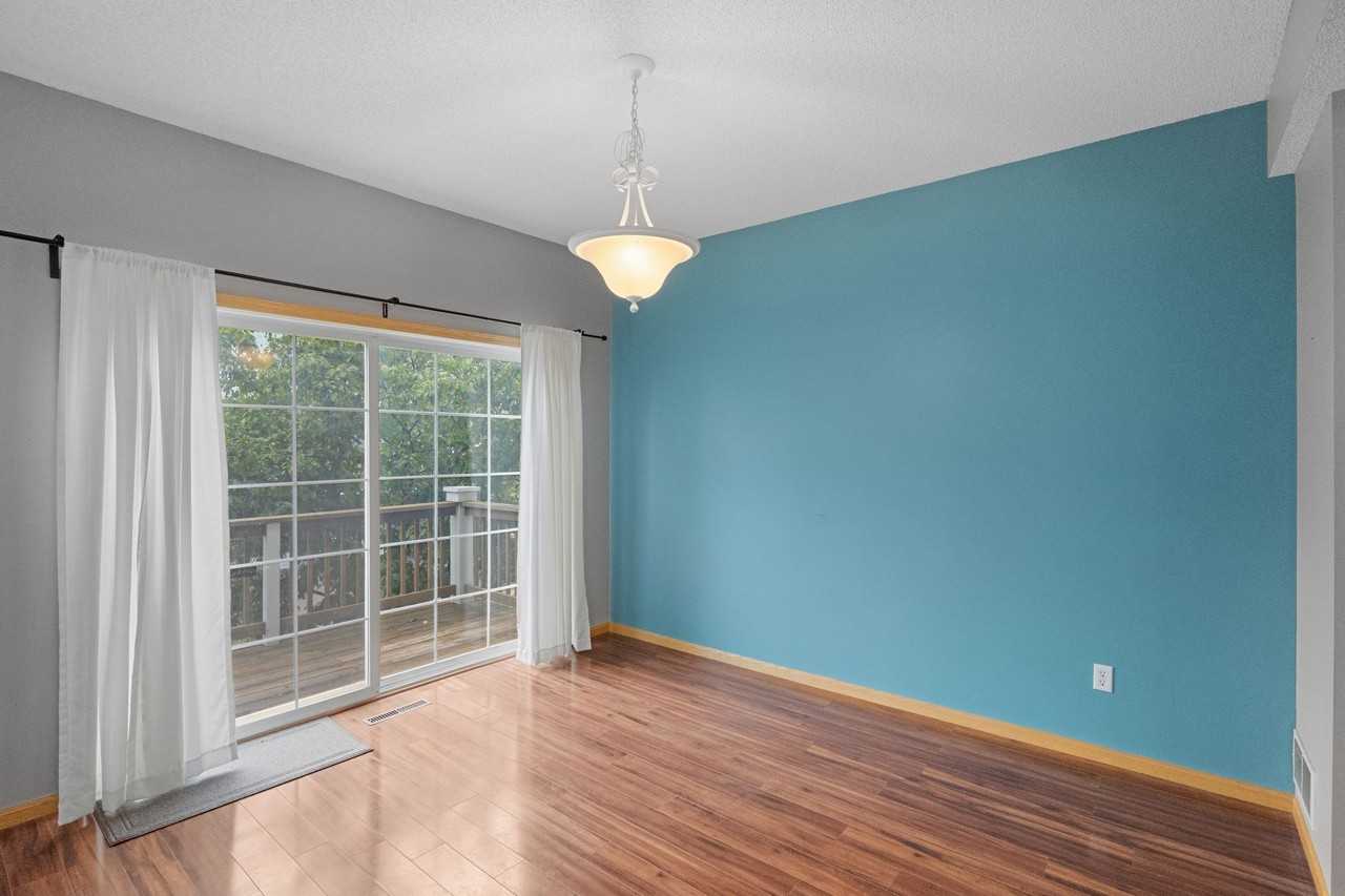 207 Christenson Way Ne #0 - Photo 6 of 18