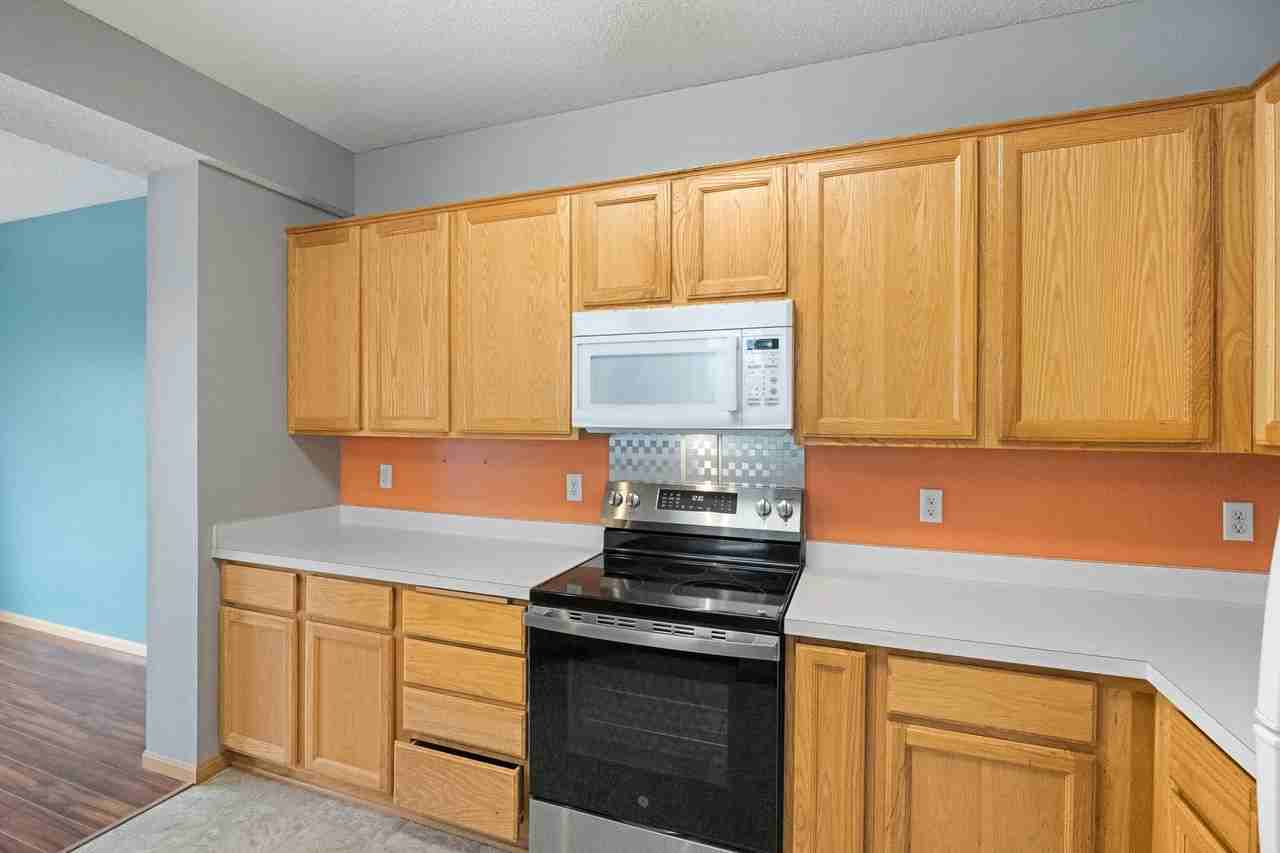 207 Christenson Way Ne #0 - Photo 7 of 18