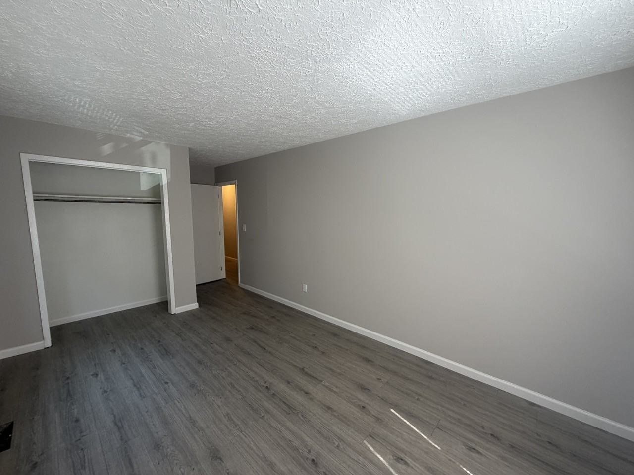 6011 Vine St #1 - Photo 3 of 8