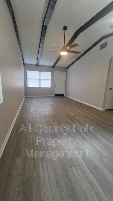1642 Crystal Park Cir - Photo 3 of 21