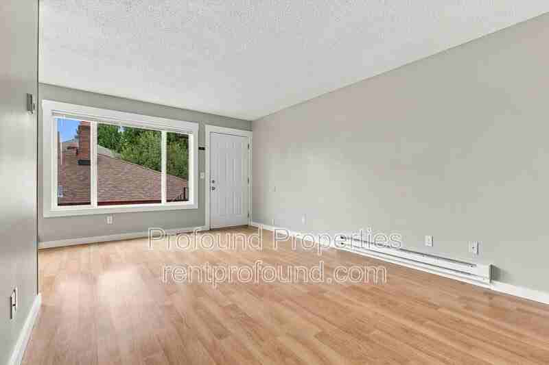 3827 Se Francis St - Photo 3 of 17