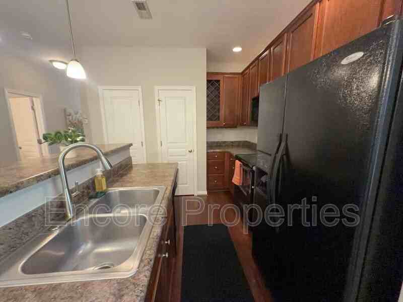 710 Whitetail Creek Way - Photo 5 of 21