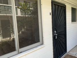 featured image of 1663 Kewalo St