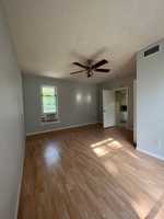 featured image of 916 Bridge Ave