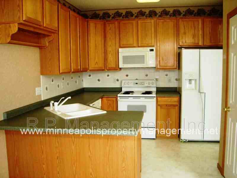 15220 Florist Cir - Photo 2 of 21