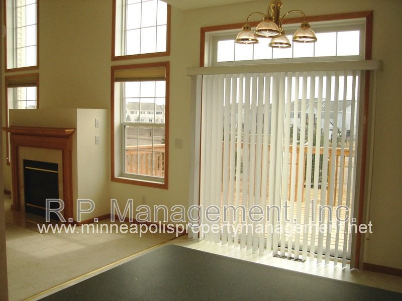 15220 Florist Cir - Photo 3 of 21