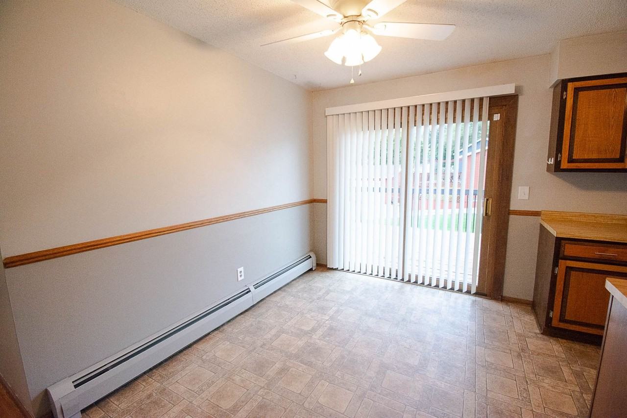 3703 Willow Heights Dr Sw - Photo 4 of 27