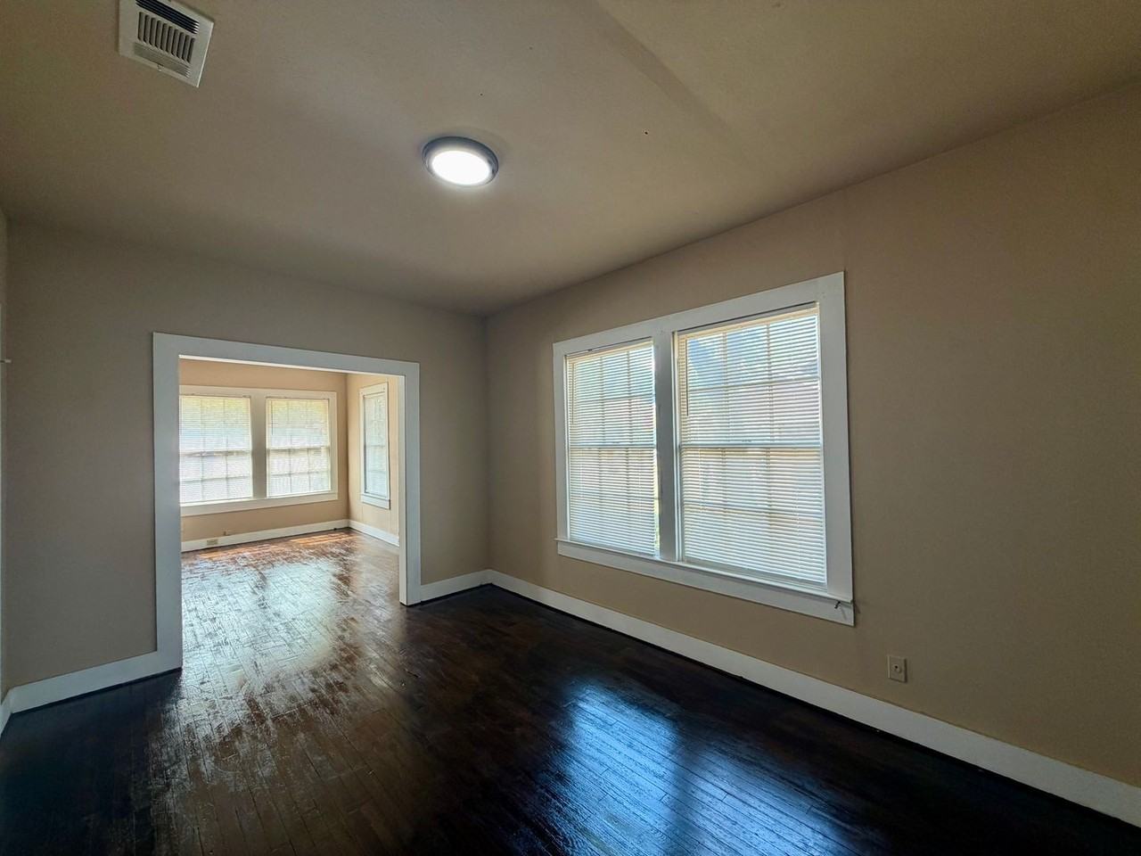 523 N 31st St - Photo 5 of 7