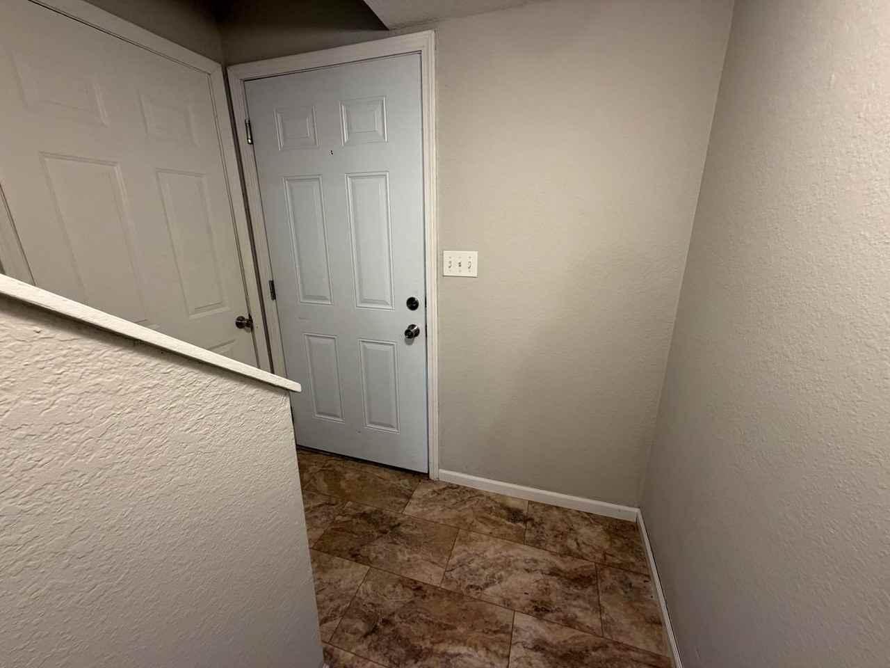 5308 Godas Cir - Photo 4 of 50